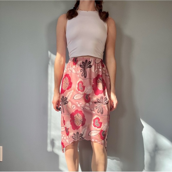 Vintage Y2K Midi Skirt, 00s Pink Floral Skirt - Picture 2 of 10